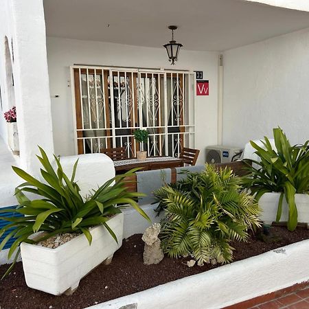 Luma Royal Appartament -Port Royale- Los Cristianos  Exterior photo