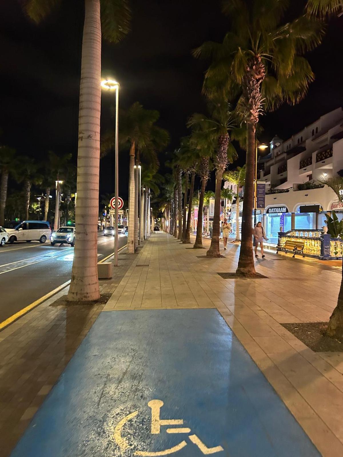 Luma Royal Appartament -Port Royale- Los Cristianos  Exterior photo